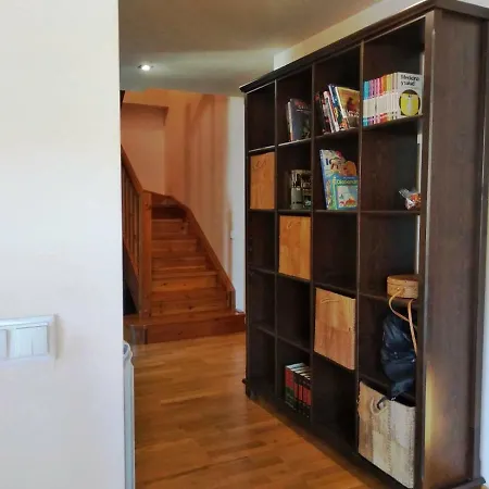 Apartment Duplex Familiar En *