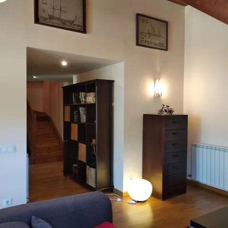 Apartment Duplex Familiar En *